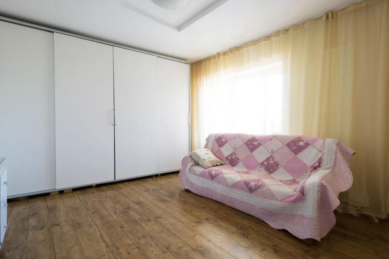 Guest House On Kaldaiakova 38 الماتي المظهر الخارجي الصورة